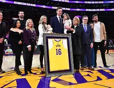 关于AC米兰士气爆棚，世锦赛常规赛遇上洛杉矶湖人，目标明确直指晋级的信息